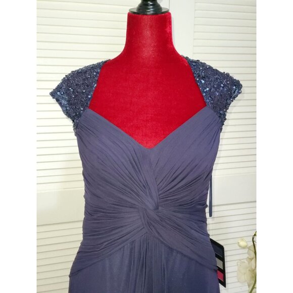 NWT VM Collection 70901 Navy Cap Sleeve Mother of the Bride Gown Size 10 853 - Picture 4 of 12